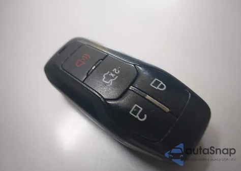 2016 Ford Shelby Gt350 z USA, uszkodzony, nr VIN 1FA6P8JZ3G5520682